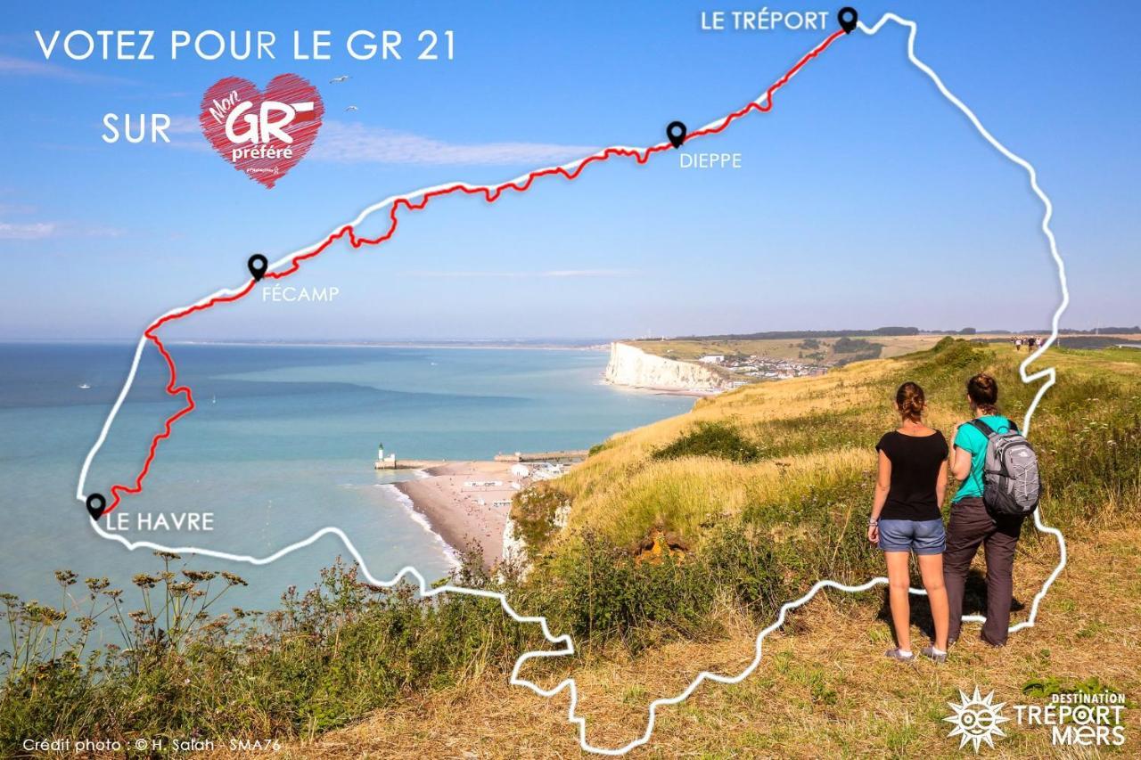 IDÉALEMENT SITUÉ LE STUDIO Les Locations ISAHORA sont aussi à 2 pas du Château d'Eu, des Falaises du Tréport, de MERS les Bains et aux portes de la BAIE DE SOMME Eu (Sena Marítimo) Exterior foto